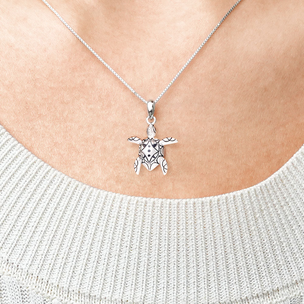 Gnoce Sea Turtle Necklace_4