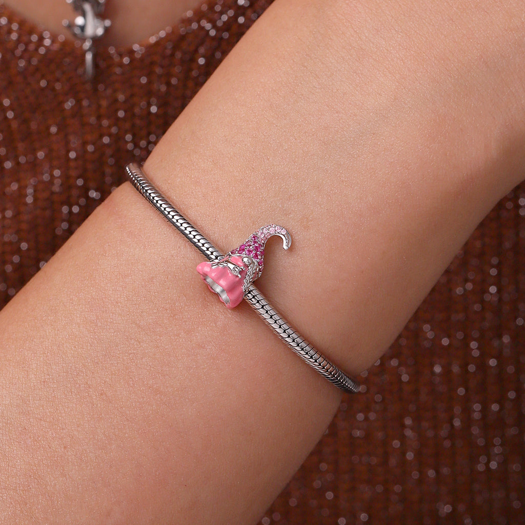 Gnoce Sweet Valentines Day Couple Gnome Girl Love Charm_6