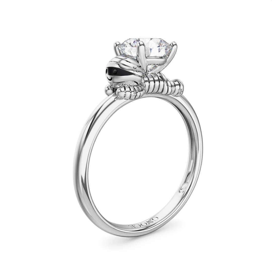 Gnoce Mummy Embraces Moissanite Round Cut Ring_1