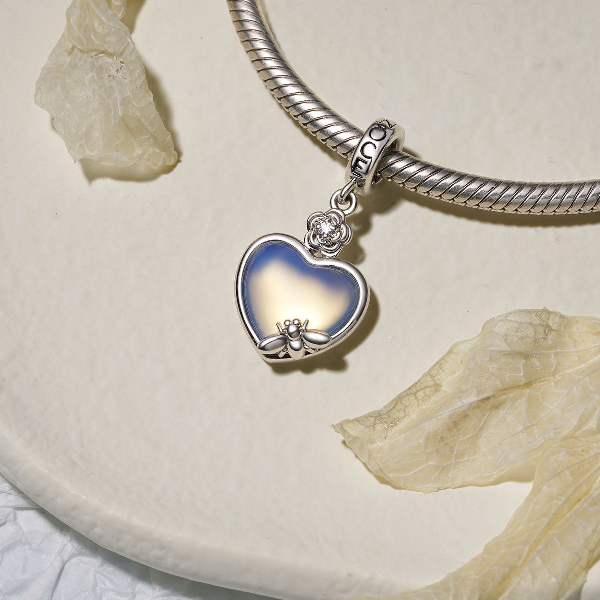 Gnoce Flower Bee Moonstone Heart Pendant Dangle Charm_3