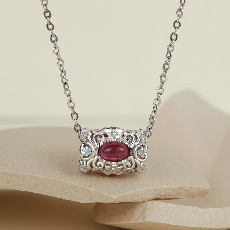 Gnoce Medieval Style Vintage Round Charm_3