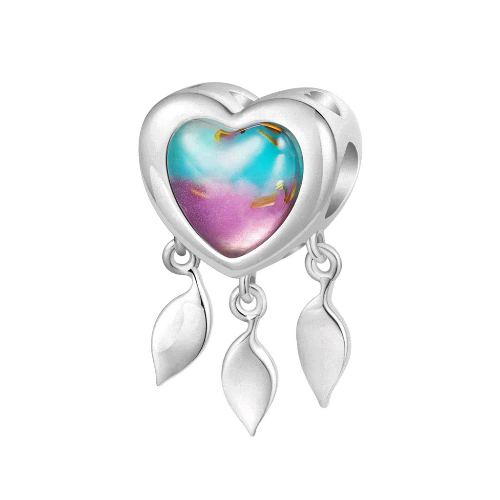 Gnoce "This MUMMY belongs to" Engravable Glow-in-the-Dark Heart Dream Catcher Charm_1