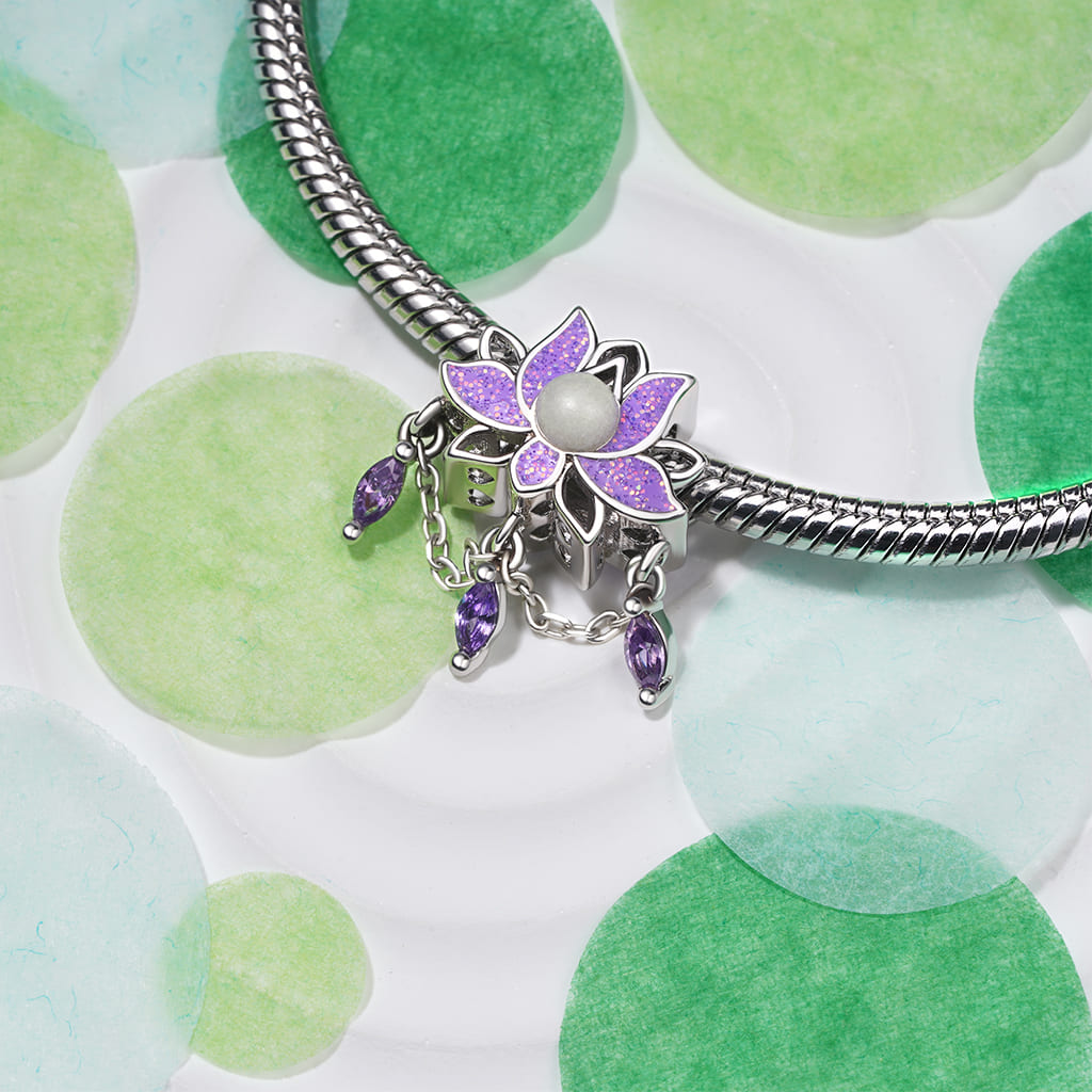 Gnoce Lotus Flower Glow-in-the-Dark Charm_4