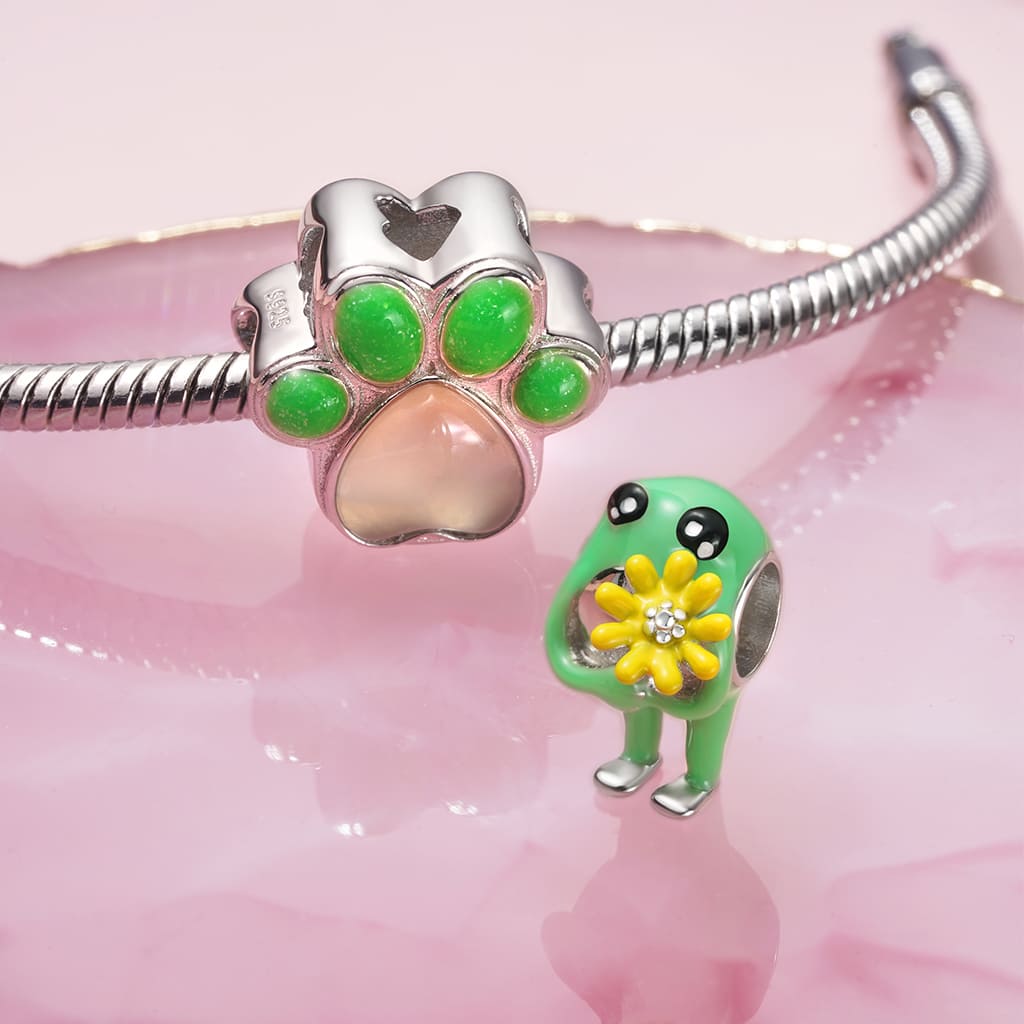 Gnoce "Best Friends Are Never Forgotten" Color-changing Dog Paw Charm_4