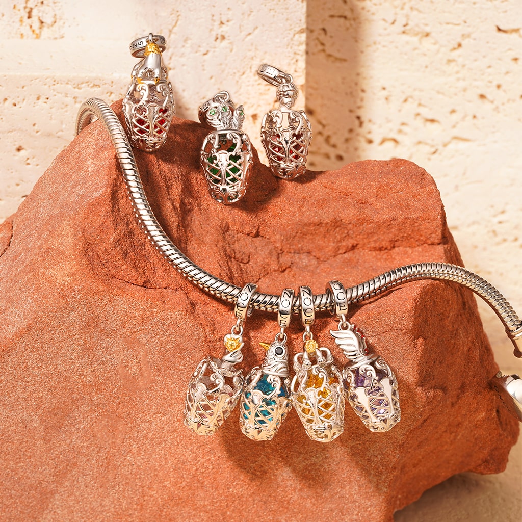 Gnoce Splendor Solis Kid Pendant Dangle Charm_3