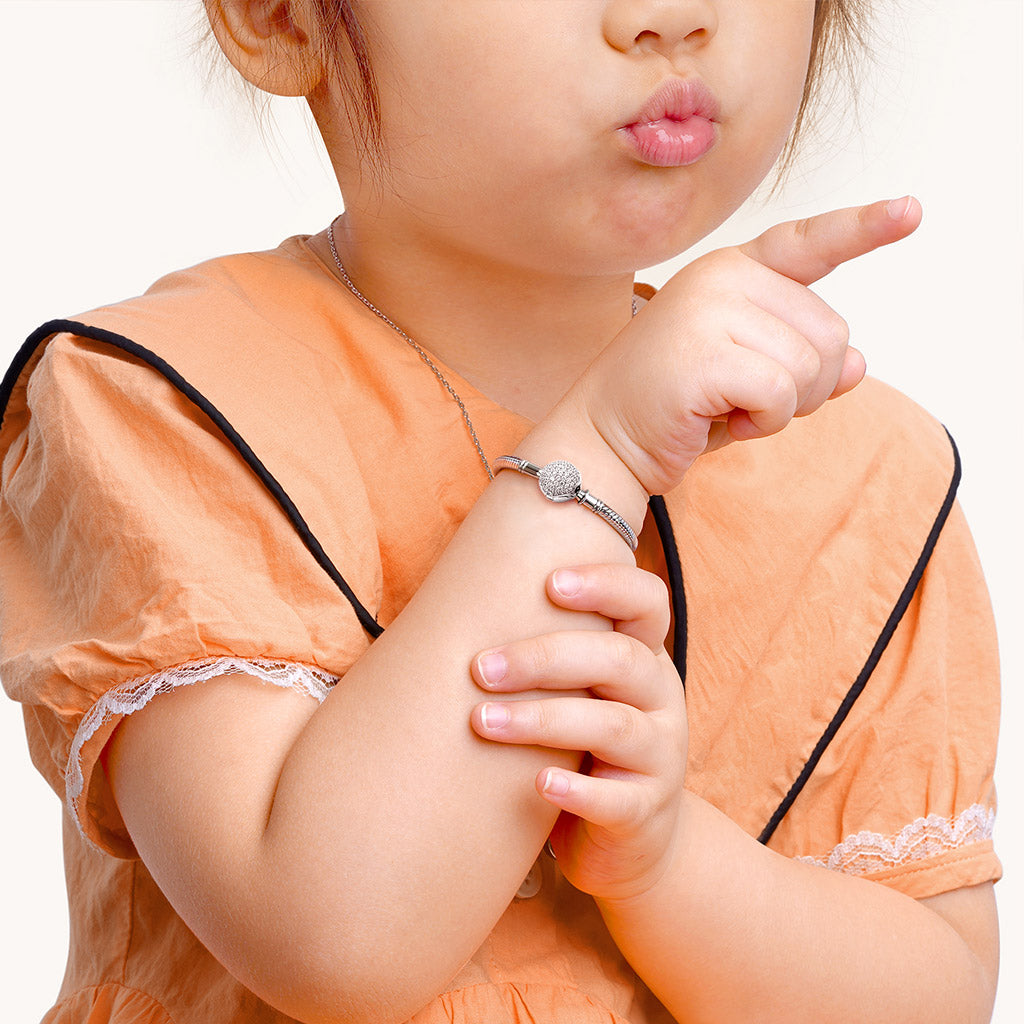 Gnoce Crystal Round Shape Clasp Bracelet Sterling Silver_3