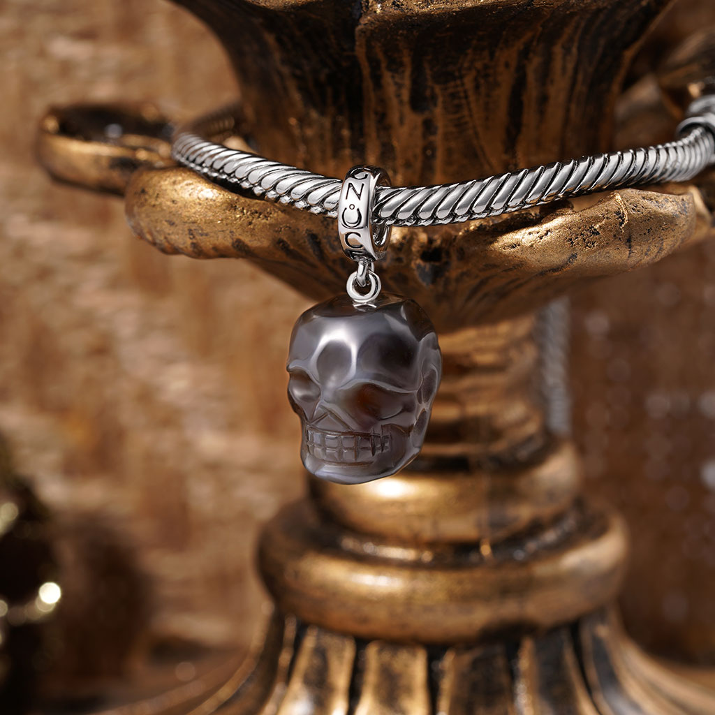 Gnoce Halloween Natural Agate Skull Pendant Dangle Charm_3