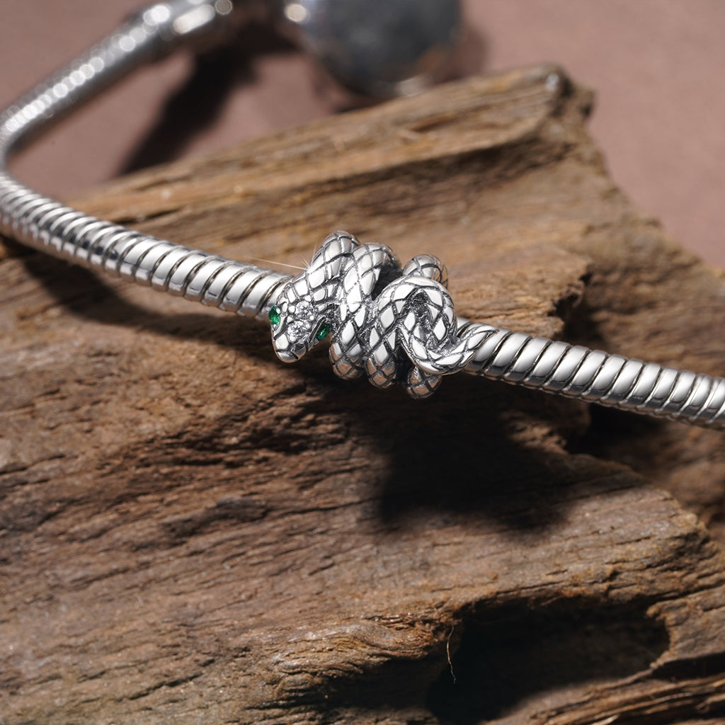 Gnoce Coiled Snake Charm_2