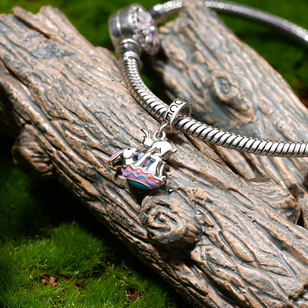 Gnoce Happy Easter Eggs Kissing Bunny Charm_3