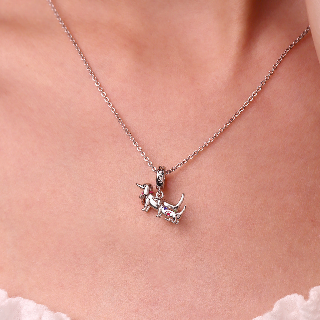 Gnoce Dachshund Mother Child Tender Moment Pendant Dangle Charm_6