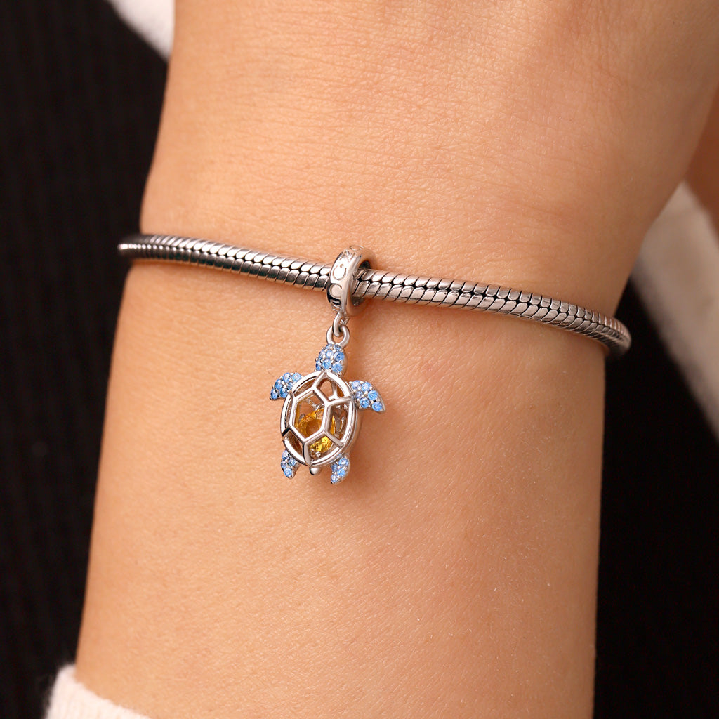 Gnoce Cage of Small ​​Sea Turtle Heart Birthstone Pendant Dangle Charm_7