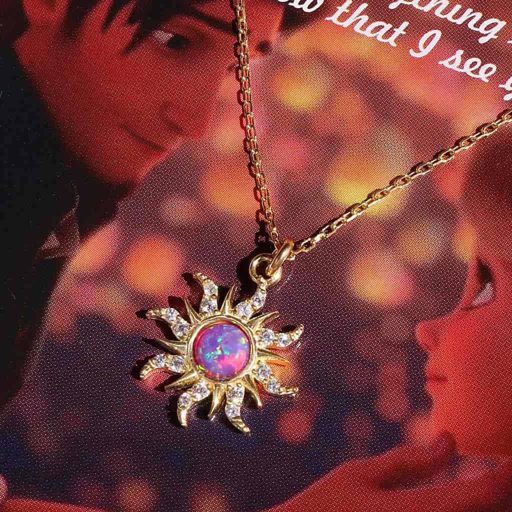 Gnoce Dopamine Golden Sun Opal Necklace_2