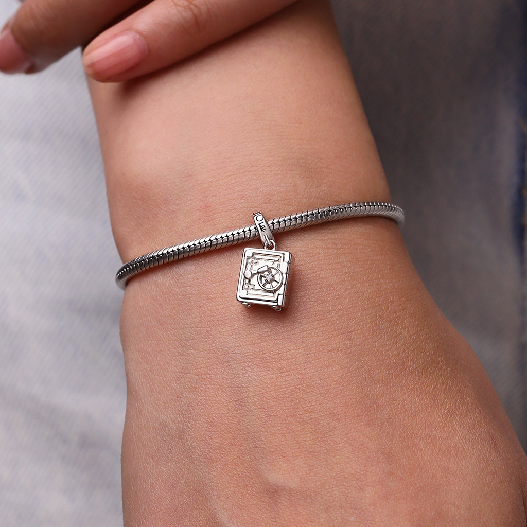 Gnoce Engravable Safe Deposit Box Charm_9