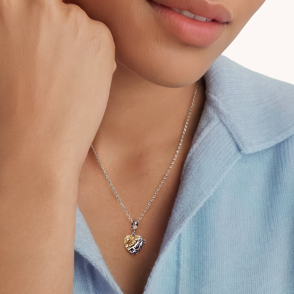 Gnoce Engravable Sun & Moon Heart Pendant Dangle Charm_2