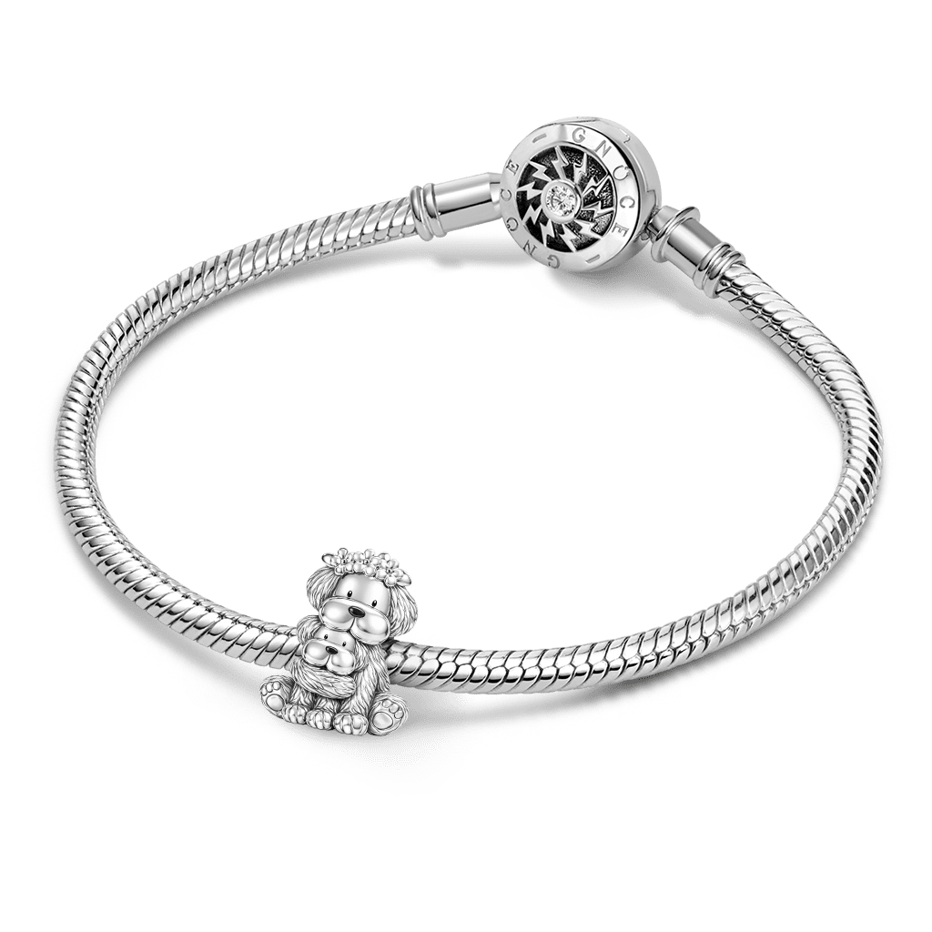 Gnoce Dog Embraces Baby Charm_3