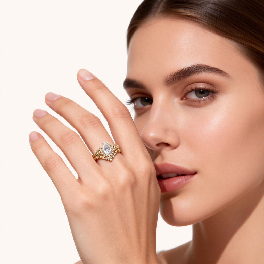 Gnoce Moon & Flower InspiredPear-cut Engagement Ring Set_3