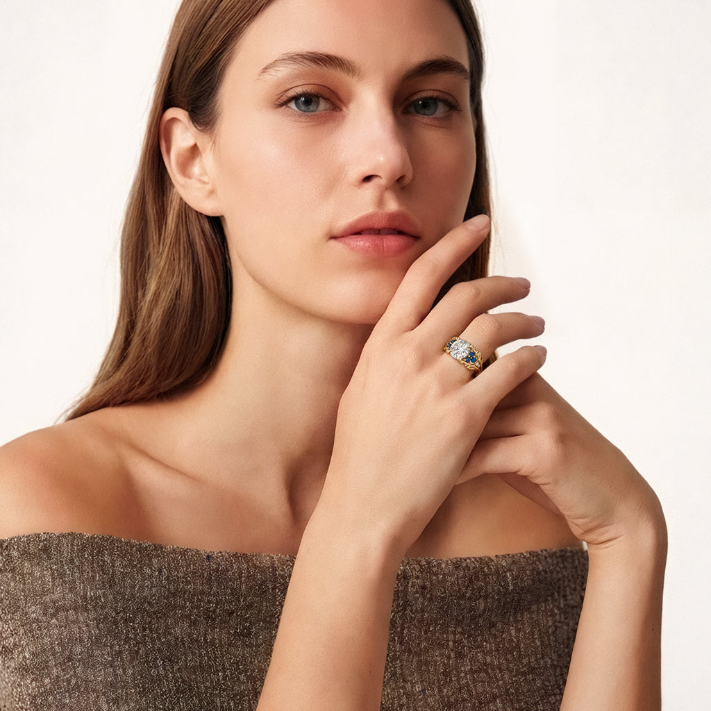 Gnoce Nature-Inspired Round-cut Engagement Ring_4