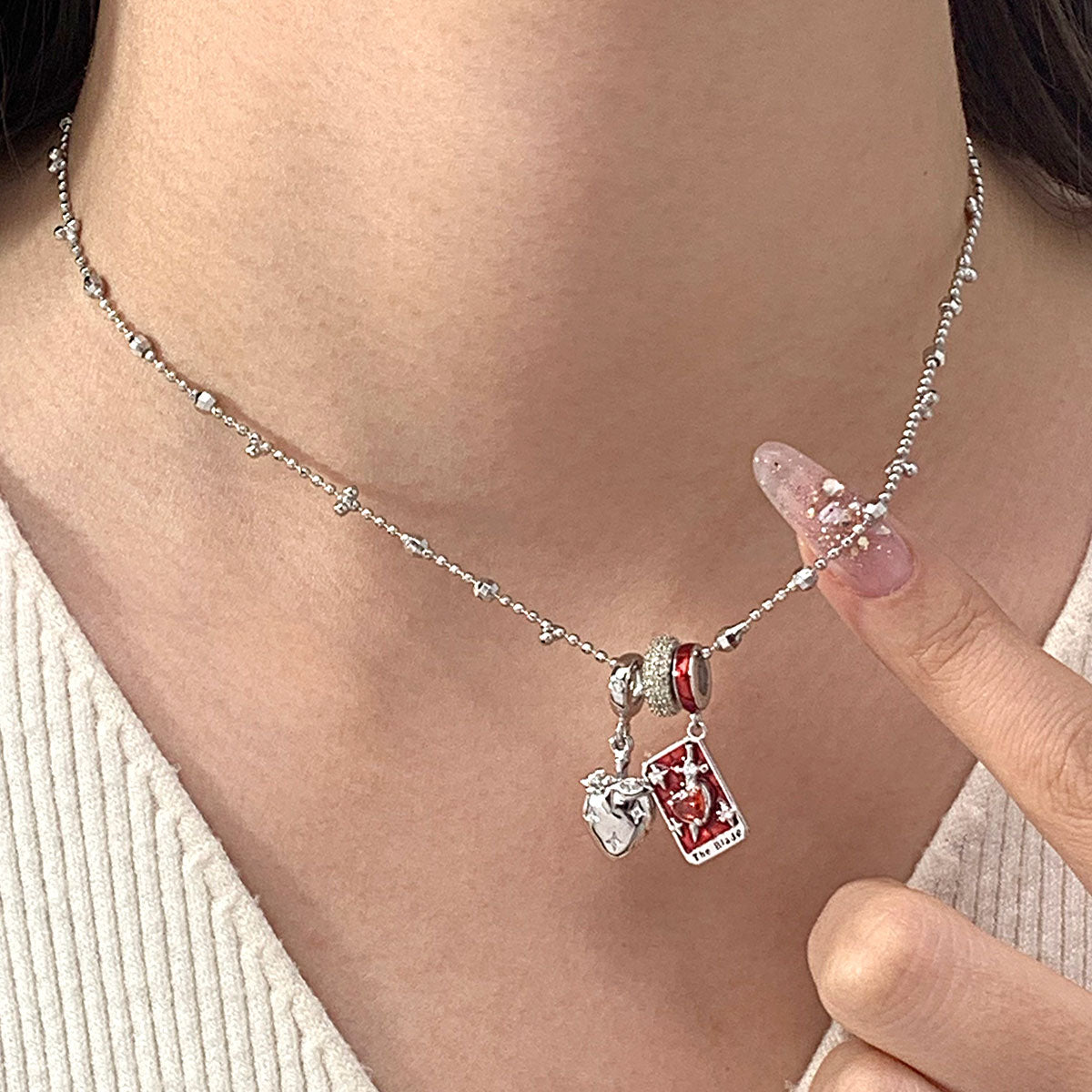 Gnoce Red Swords Tarot and Strawberry Charm Necklace Set_2
