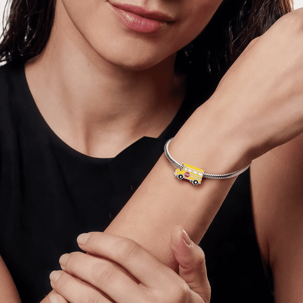 Gnoce School Bus Charm_2