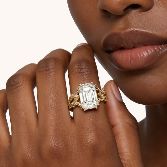 Gnoce Nature-Inspired Leaf  Emerald-Cut Engagement Ring_2