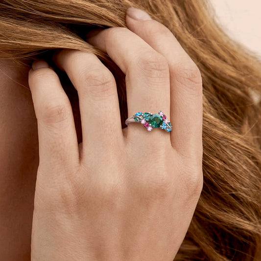 Gnoce Floral Cluster Round- Cut Engagement Ring_2